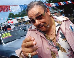 used-car-salesman_100182441_m.jpg